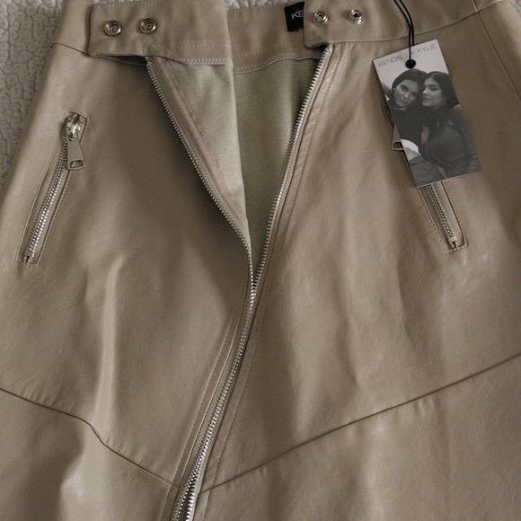 NWT Kendall + Kylie Medium Skirt - Picture 8 of 11